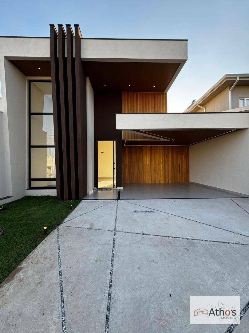 Casa de Condomínio à venda com 3 quartos, 195m² - Foto 1