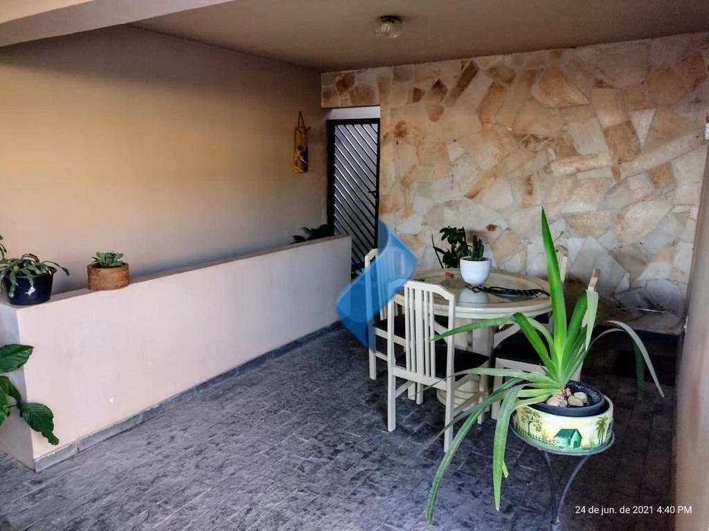 Casa à venda com 3 quartos, 178m² - Foto 22