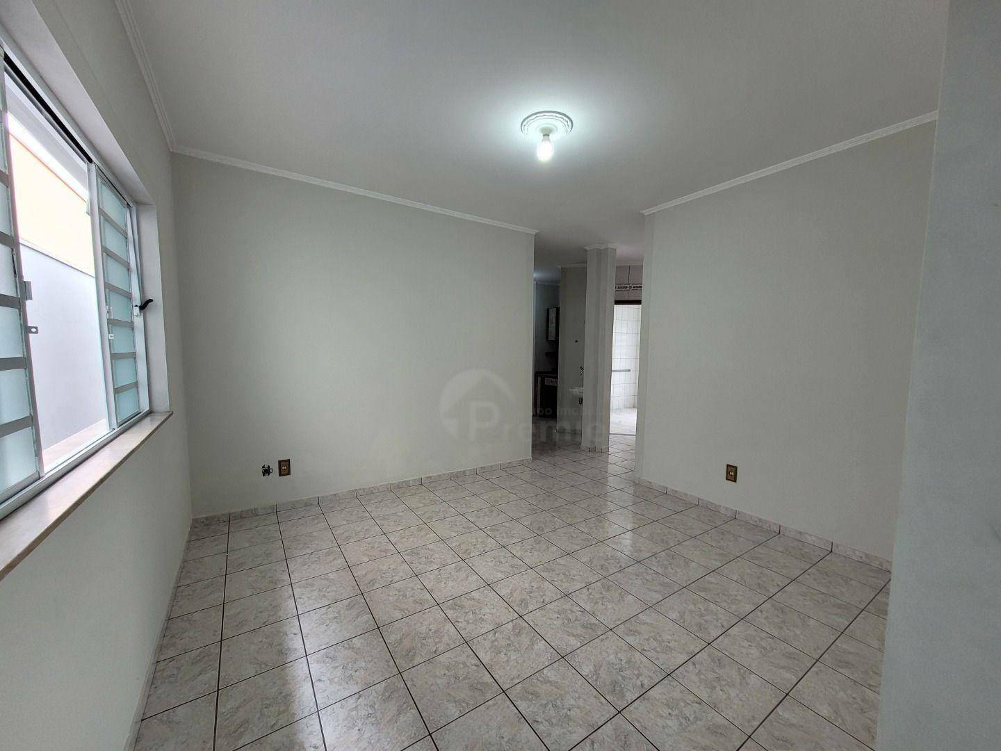 Casa para alugar com 4 quartos, 206m² - Foto 8