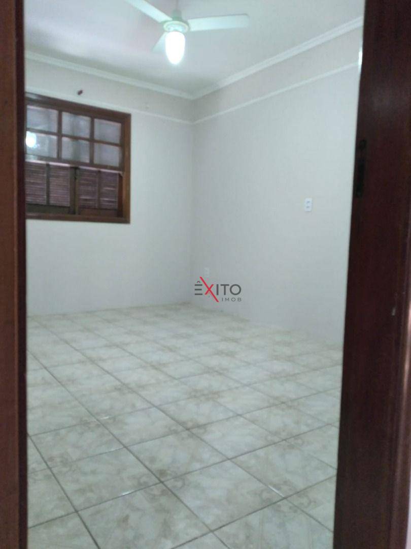 Casa à venda com 2 quartos, 161m² - Foto 7