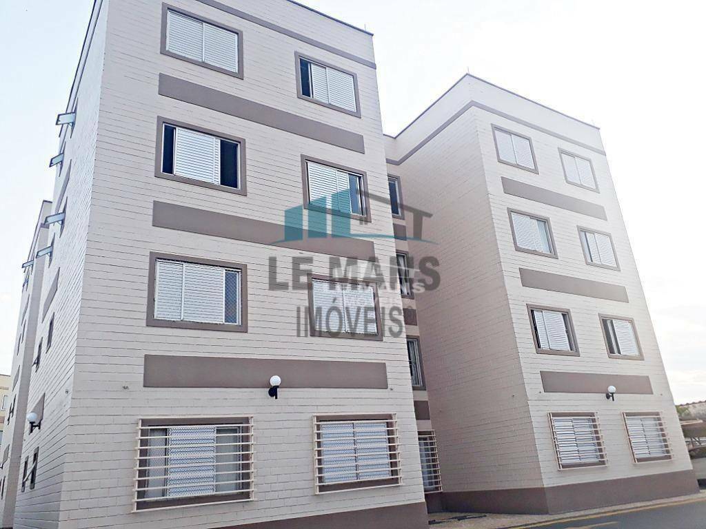 Apartamento à venda com 3 quartos, 74m² - Foto 2