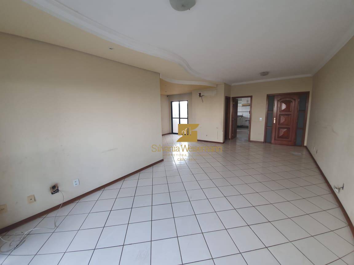 Apartamento à venda com 3 quartos, 161m² - Foto 1