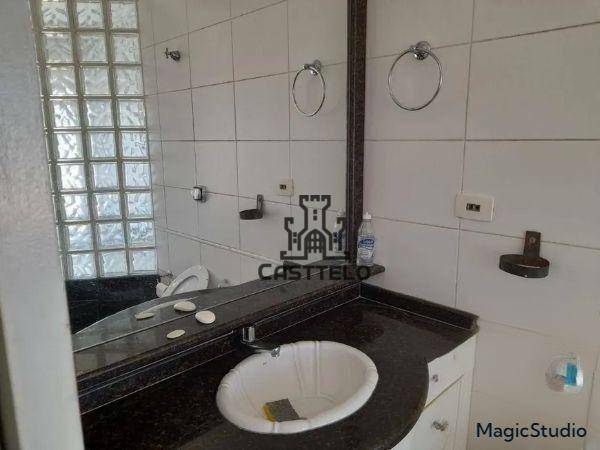 Sobrado à venda com 4 quartos, 280m² - Foto 12