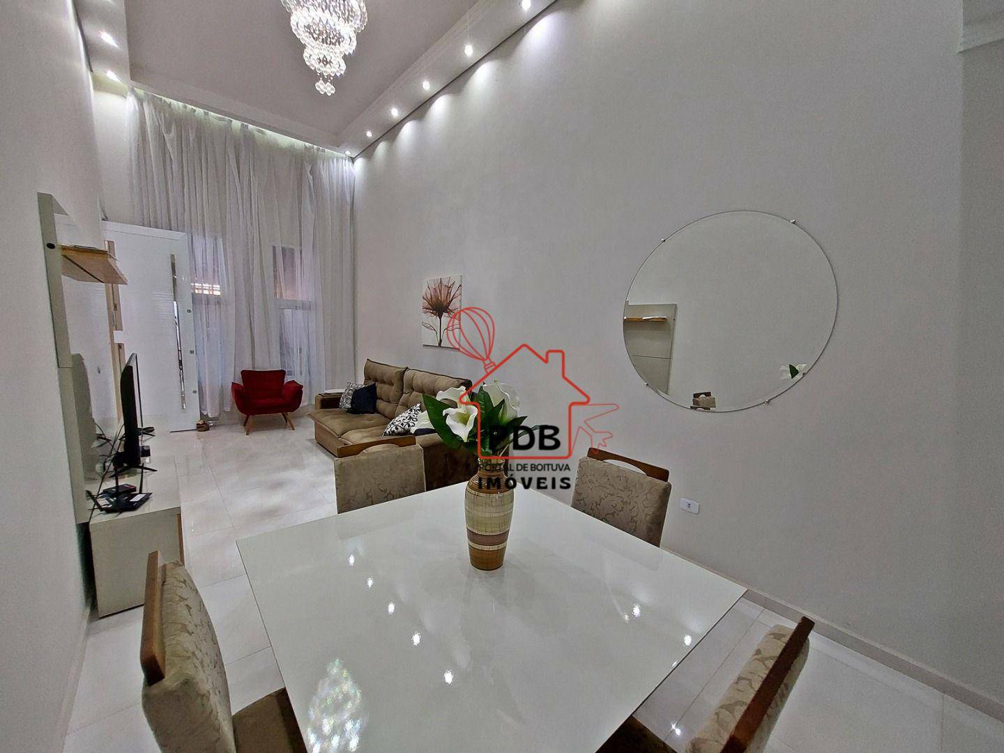 Casa à venda com 3 quartos, 182m² - Foto 1