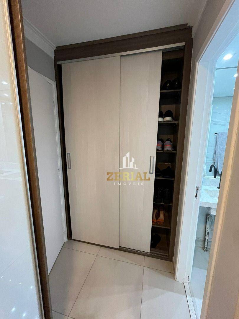 Apartamento para alugar com 2 quartos, 77m² - Foto 13