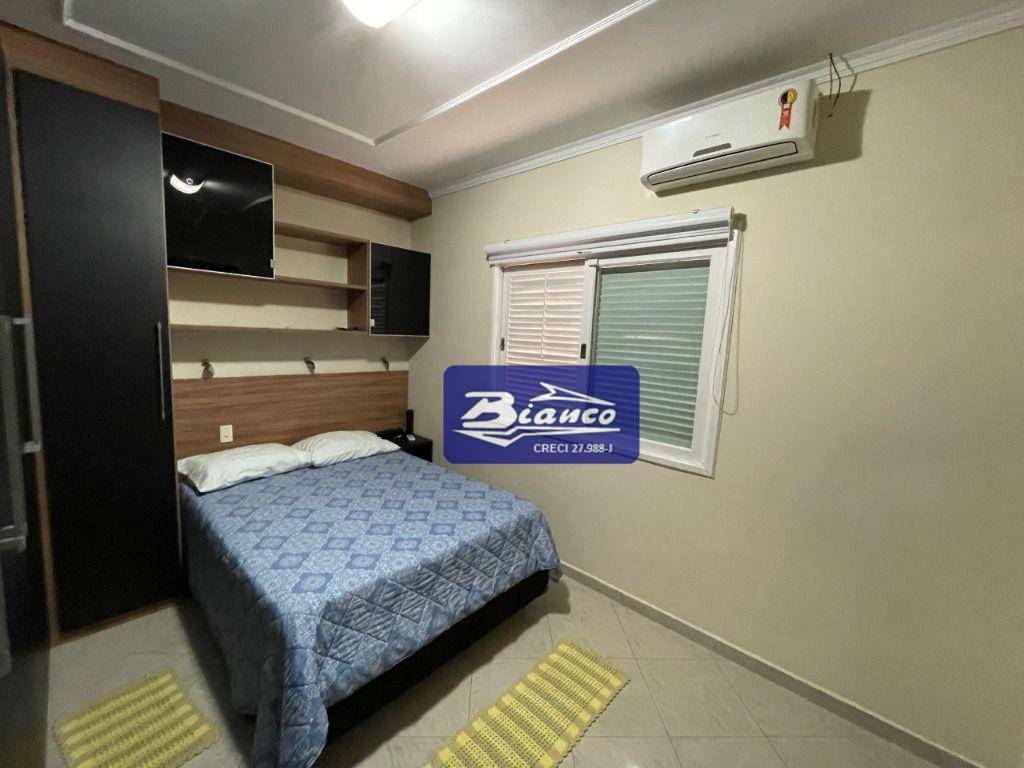 Sobrado à venda com 3 quartos, 157m² - Foto 18