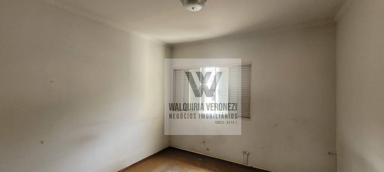 Casa para alugar com 3 quartos, 200m² - Foto 9