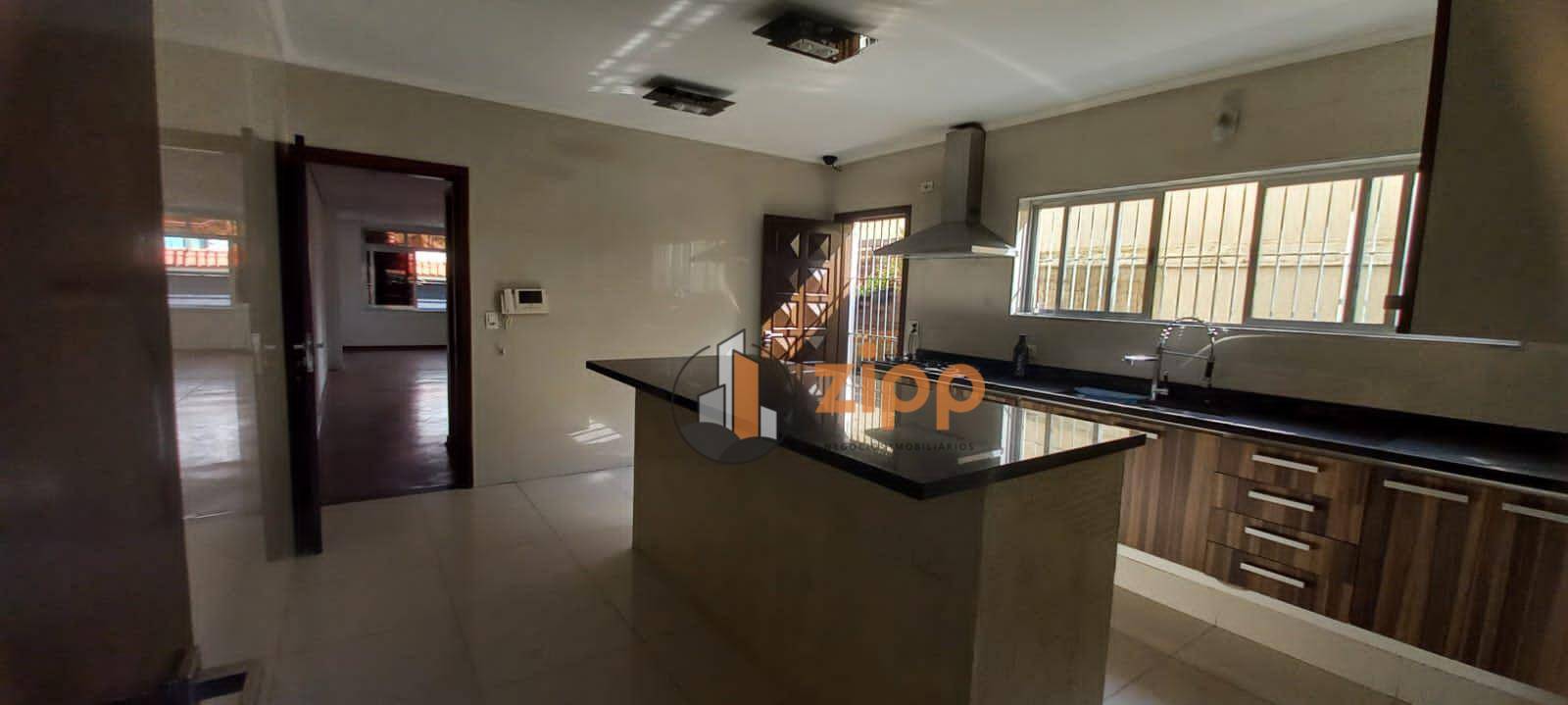 Sobrado à venda com 3 quartos, 580m² - Foto 29