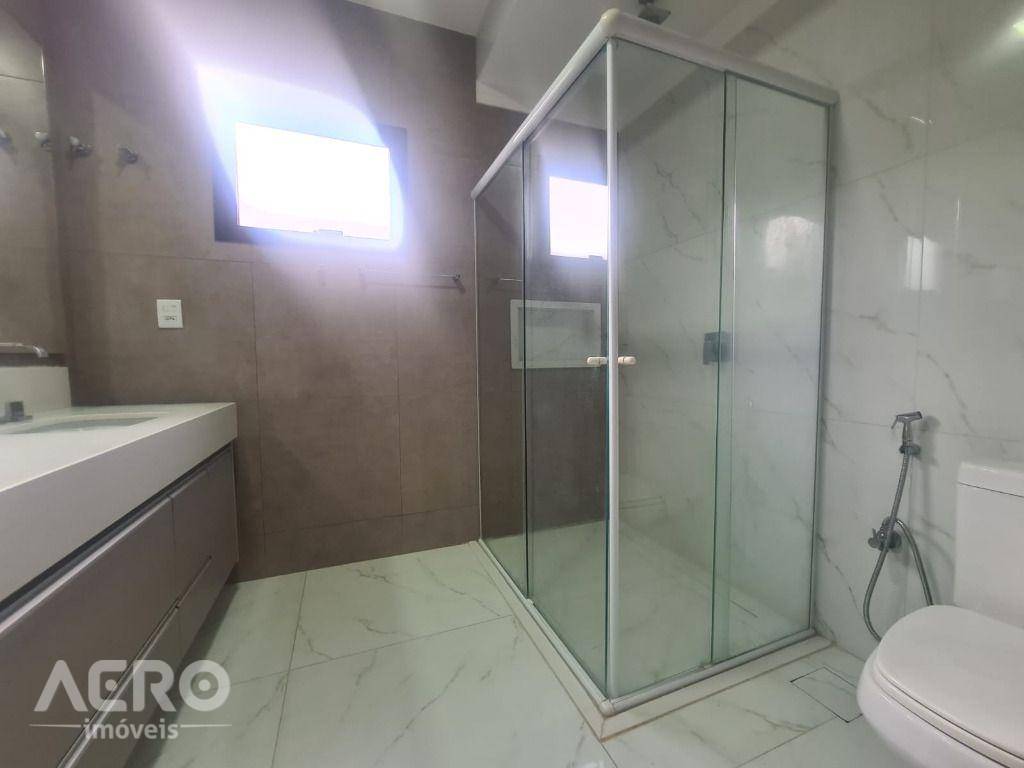 Casa de Condomínio à venda com 3 quartos, 219m² - Foto 10