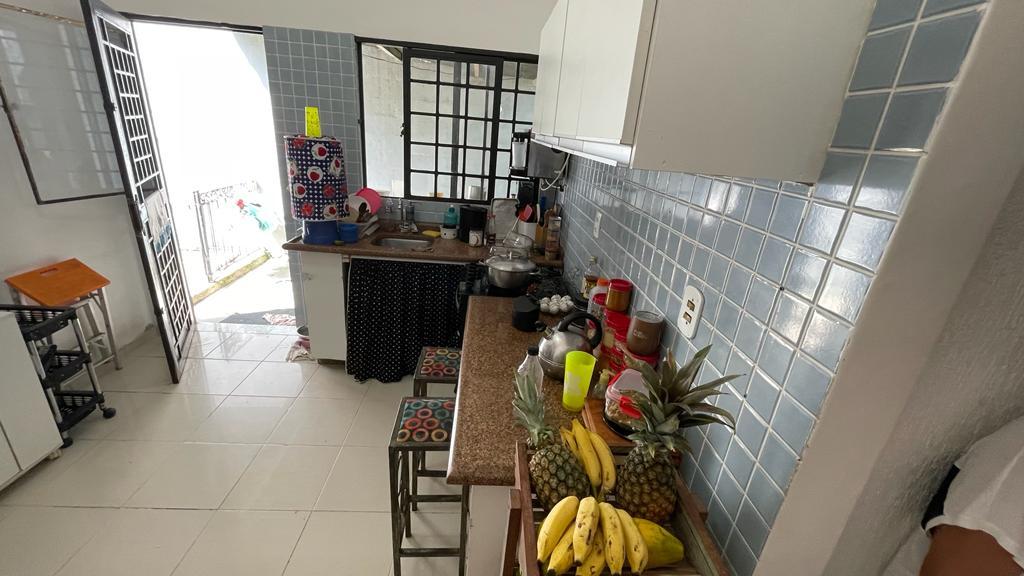 Casa de Condomínio à venda com 4 quartos, 360m² - Foto 14