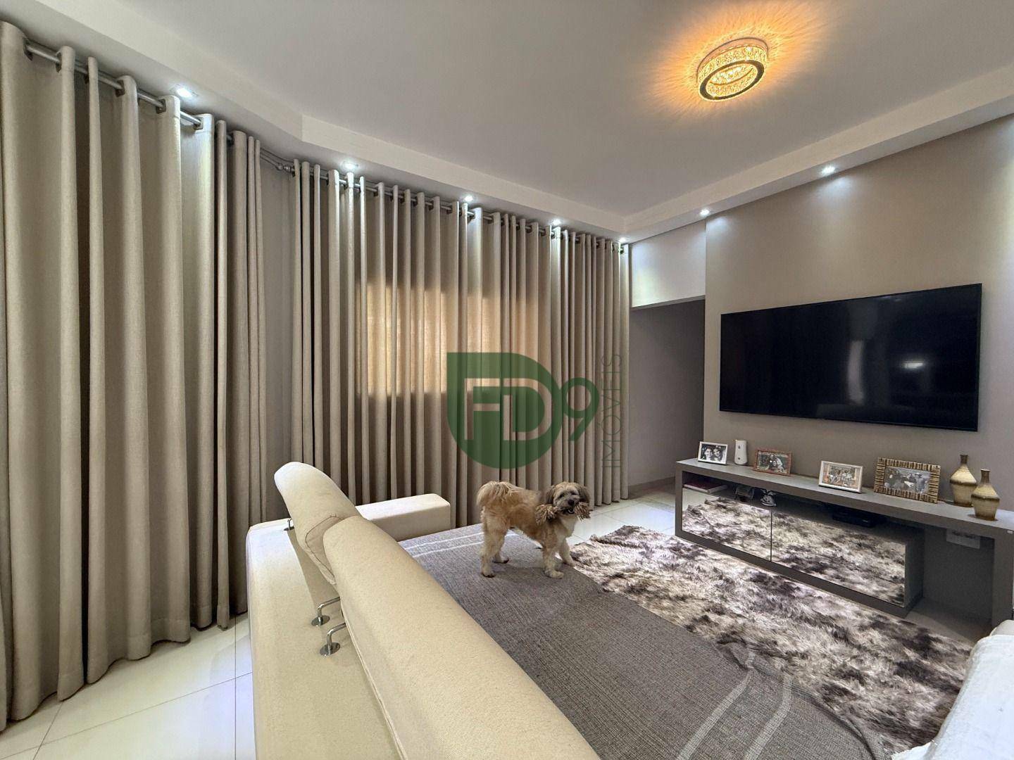 Casa à venda com 3 quartos, 225m² - Foto 19