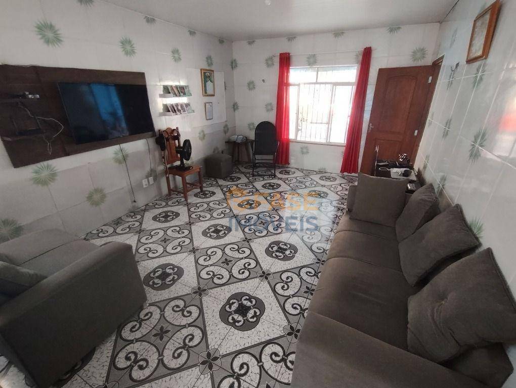 Casa de Condomínio à venda com 2 quartos, 1m² - Foto 3