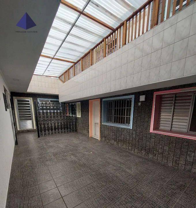 Casa à venda com 6 quartos, 252m² - Foto 7