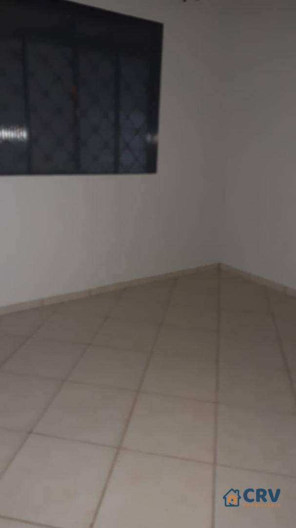 Casa à venda com 4 quartos, 180m² - Foto 25