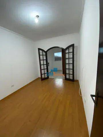 Sobrado à venda com 3 quartos, 150m² - Foto 3