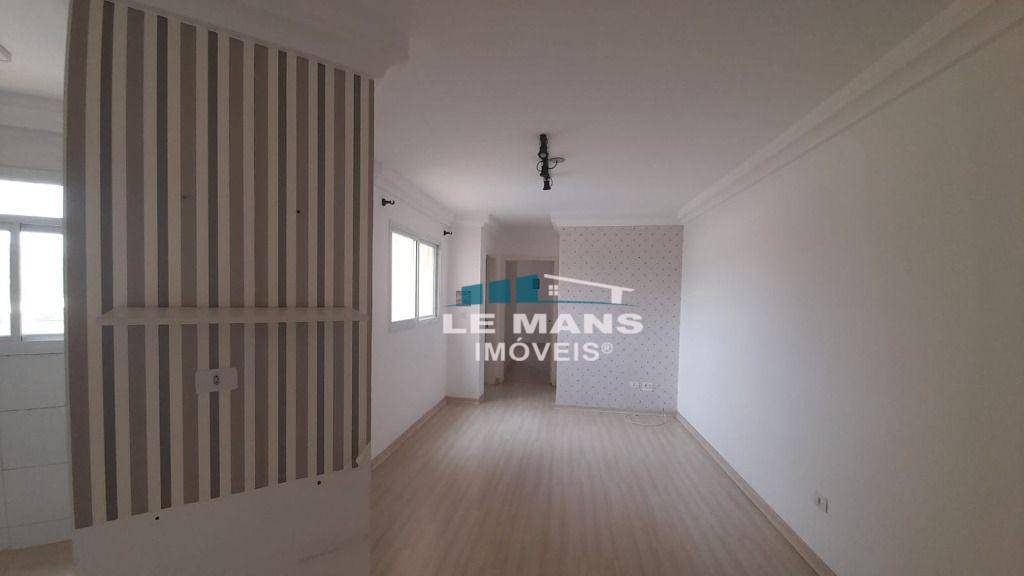 Apartamento à venda com 2 quartos, 55m² - Foto 2