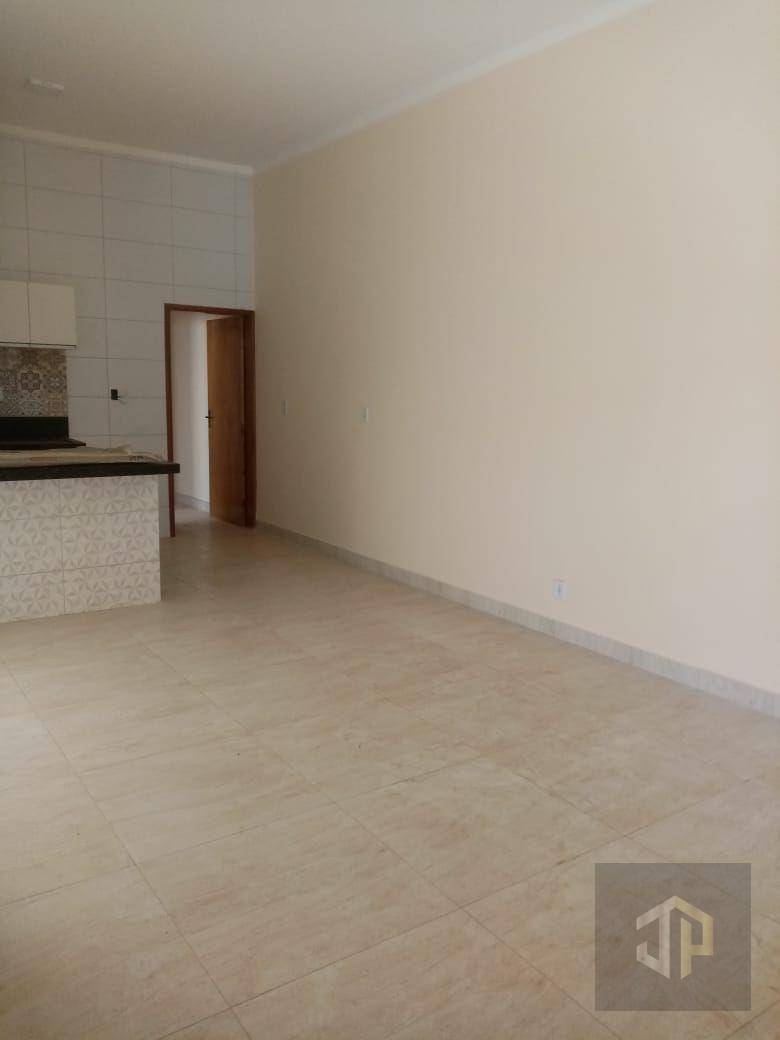 Casa à venda com 2 quartos, 110m² - Foto 5