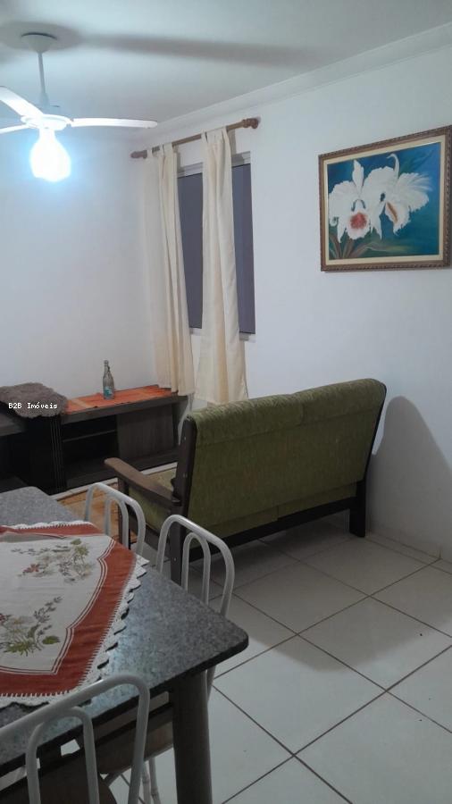 Apartamento à venda com 2 quartos, 42m² - Foto 1