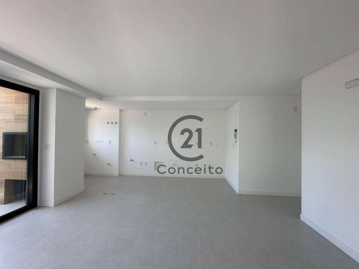 Apartamento à venda com 2 quartos, 77m² - Foto 2