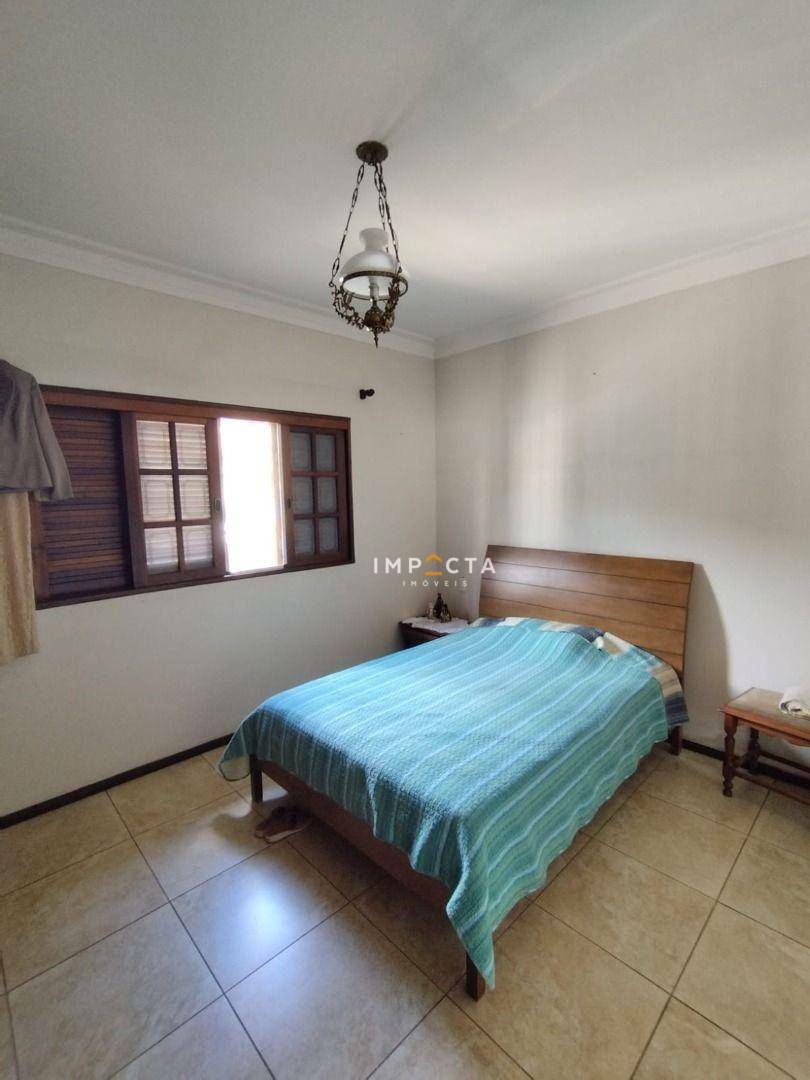 Casa à venda com 3 quartos, 145m² - Foto 11