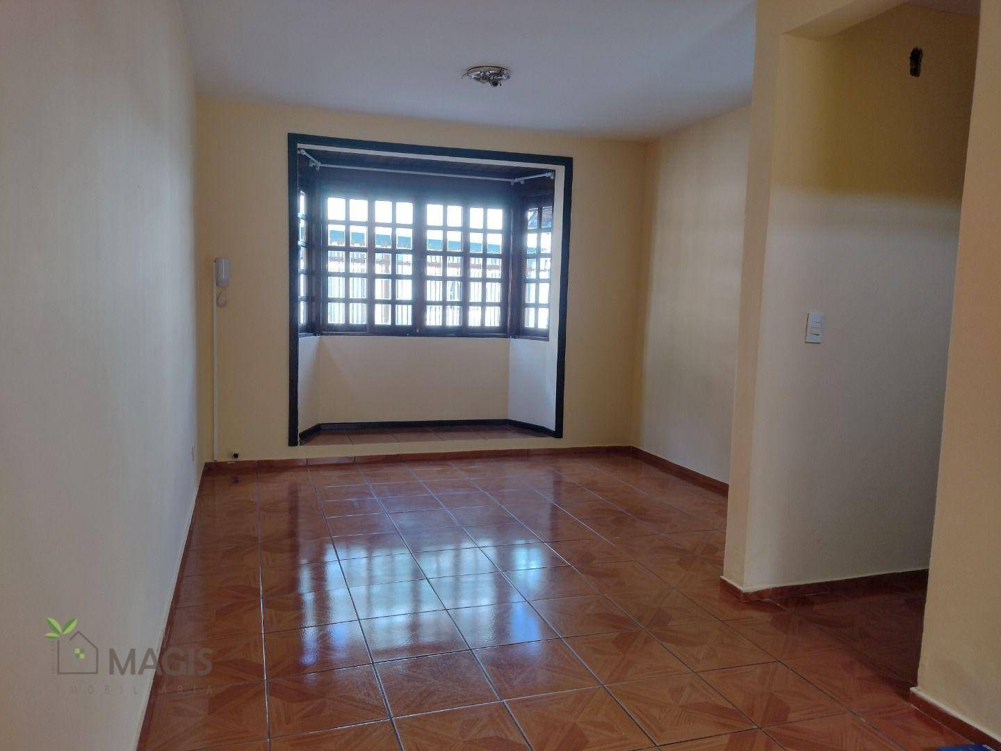 Sobrado à venda com 4 quartos, 149m² - Foto 2