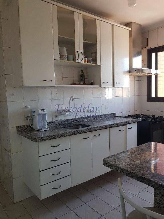 Apartamento à venda com 3 quartos, 106m² - Foto 26