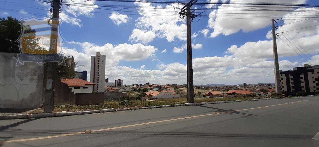 Terreno à venda, 870M2 - Foto 1
