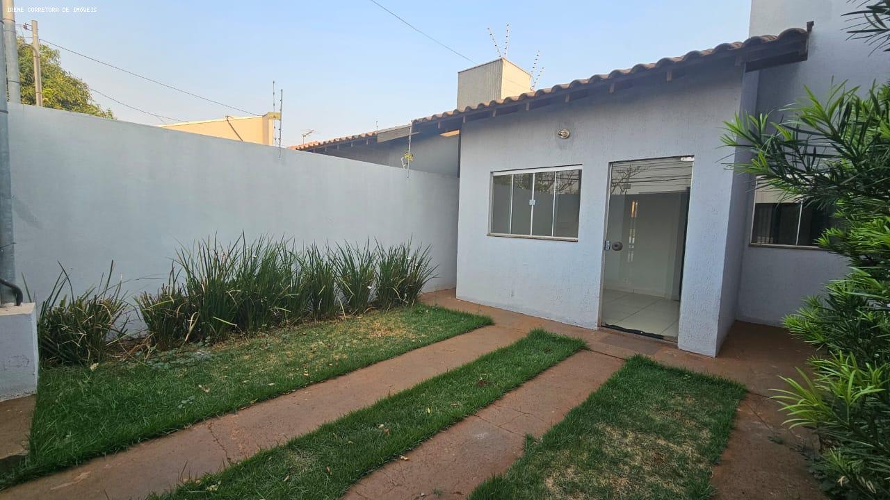 Casa à venda com 2 quartos, 125m² - Foto 20