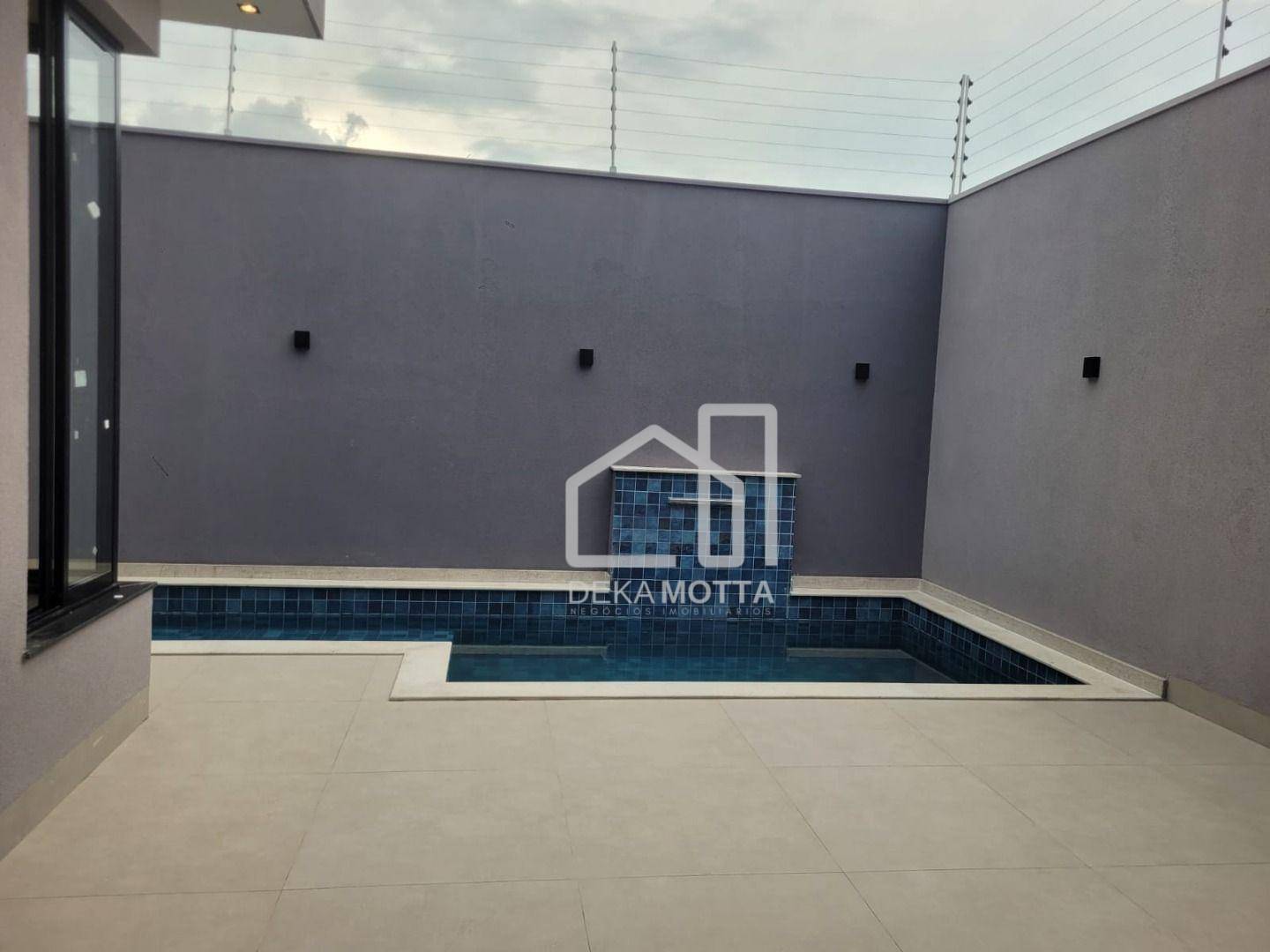 Casa de Condomínio à venda com 3 quartos, 172m² - Foto 2