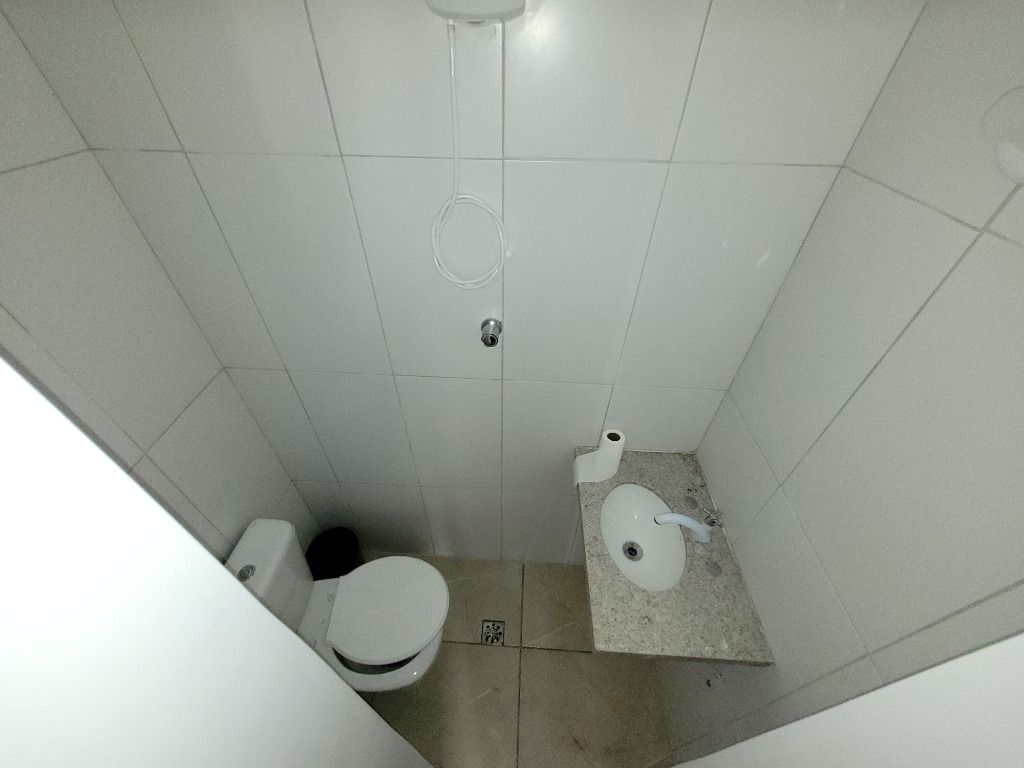 Apartamento à venda com 2 quartos, 80m² - Foto 18