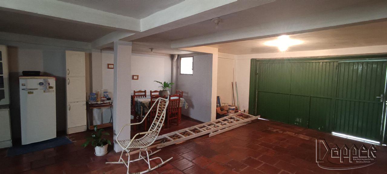 Casa à venda com 3 quartos, 251m² - Foto 7