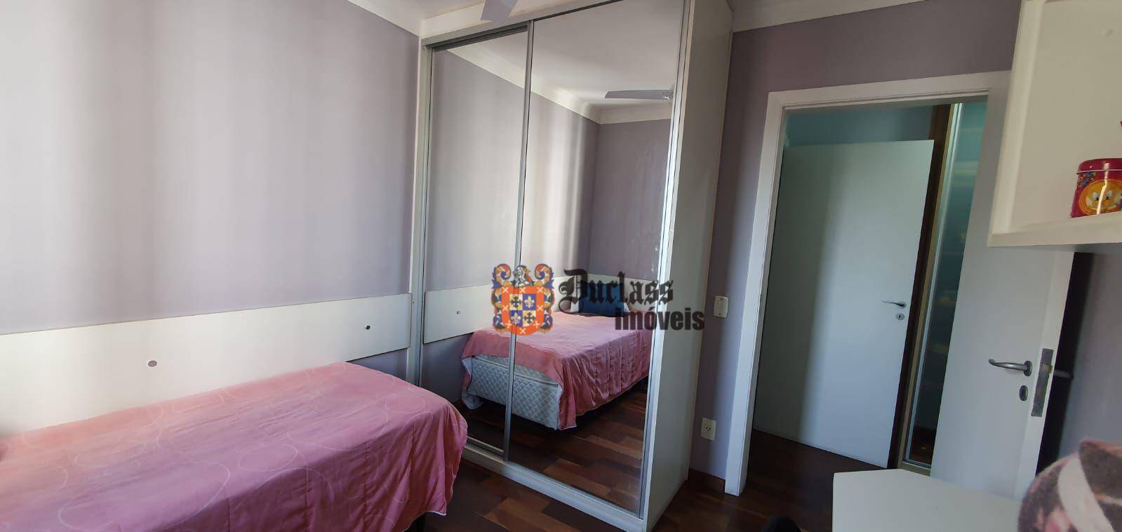 Apartamento à venda com 3 quartos, 116m² - Foto 17