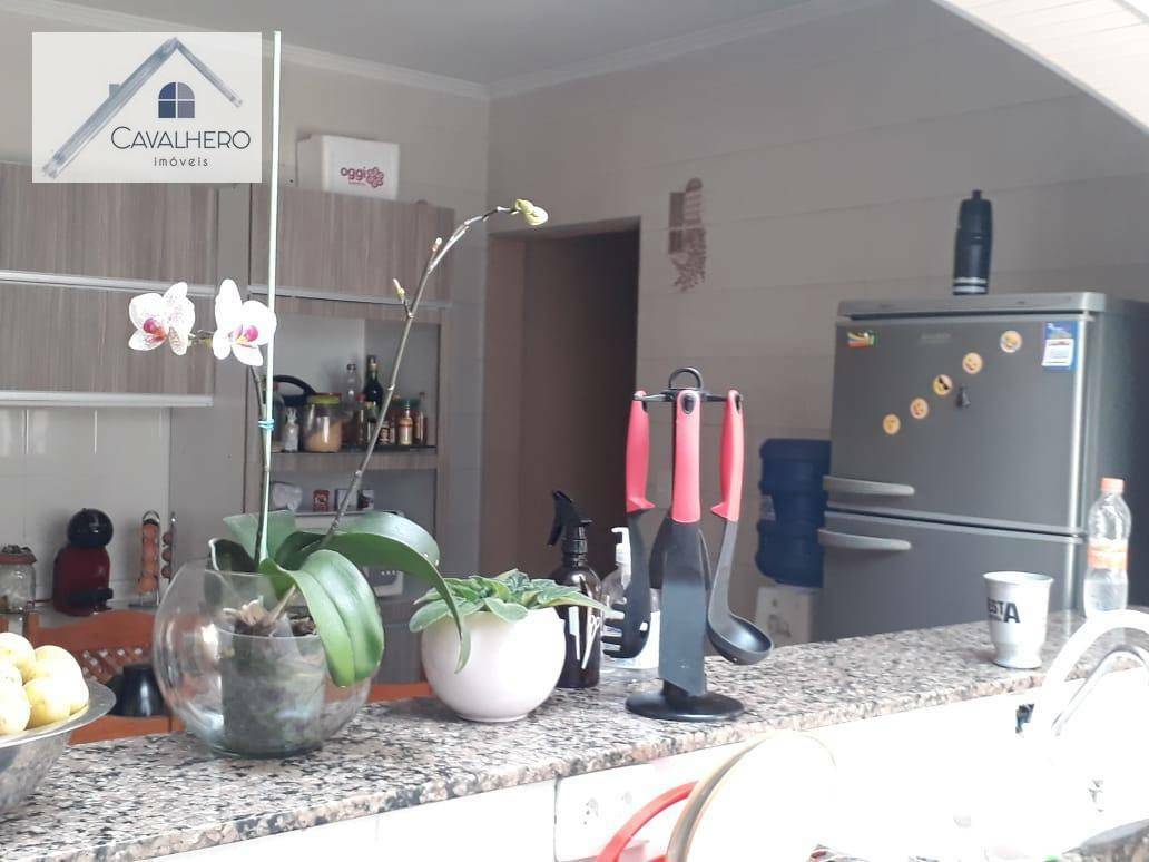 Sobrado à venda com 2 quartos, 145m² - Foto 33