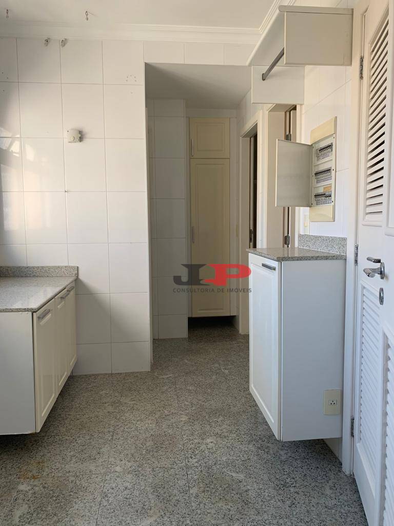 Apartamento à venda com 4 quartos, 248m² - Foto 11