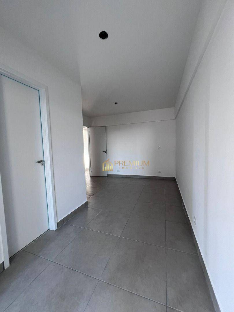 Apartamento à venda com 2 quartos, 76m² - Foto 2