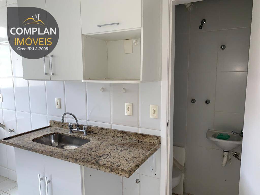 Apartamento para alugar com 2 quartos, 67m² - Foto 13