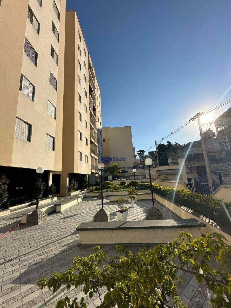 Apartamento à venda com 3 quartos, 64m² - Foto 12