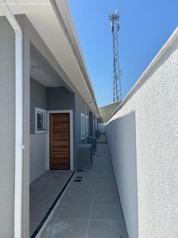 Casa à venda com 2 quartos, 54m² - Foto 5