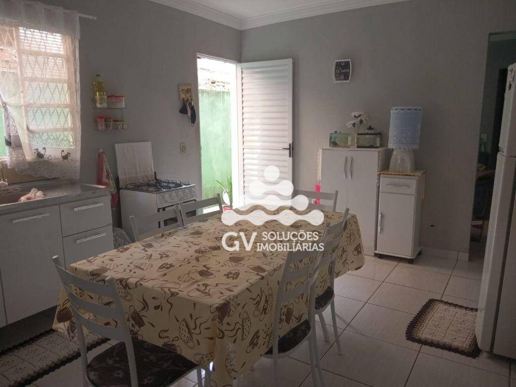 Casa à venda e aluguel com 3 quartos, 72m² - Foto 5