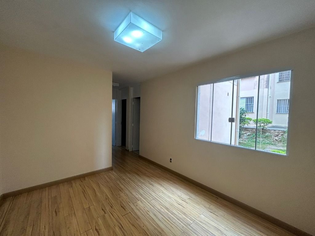 Apartamento à venda com 2 quartos, 49m² - Foto 4