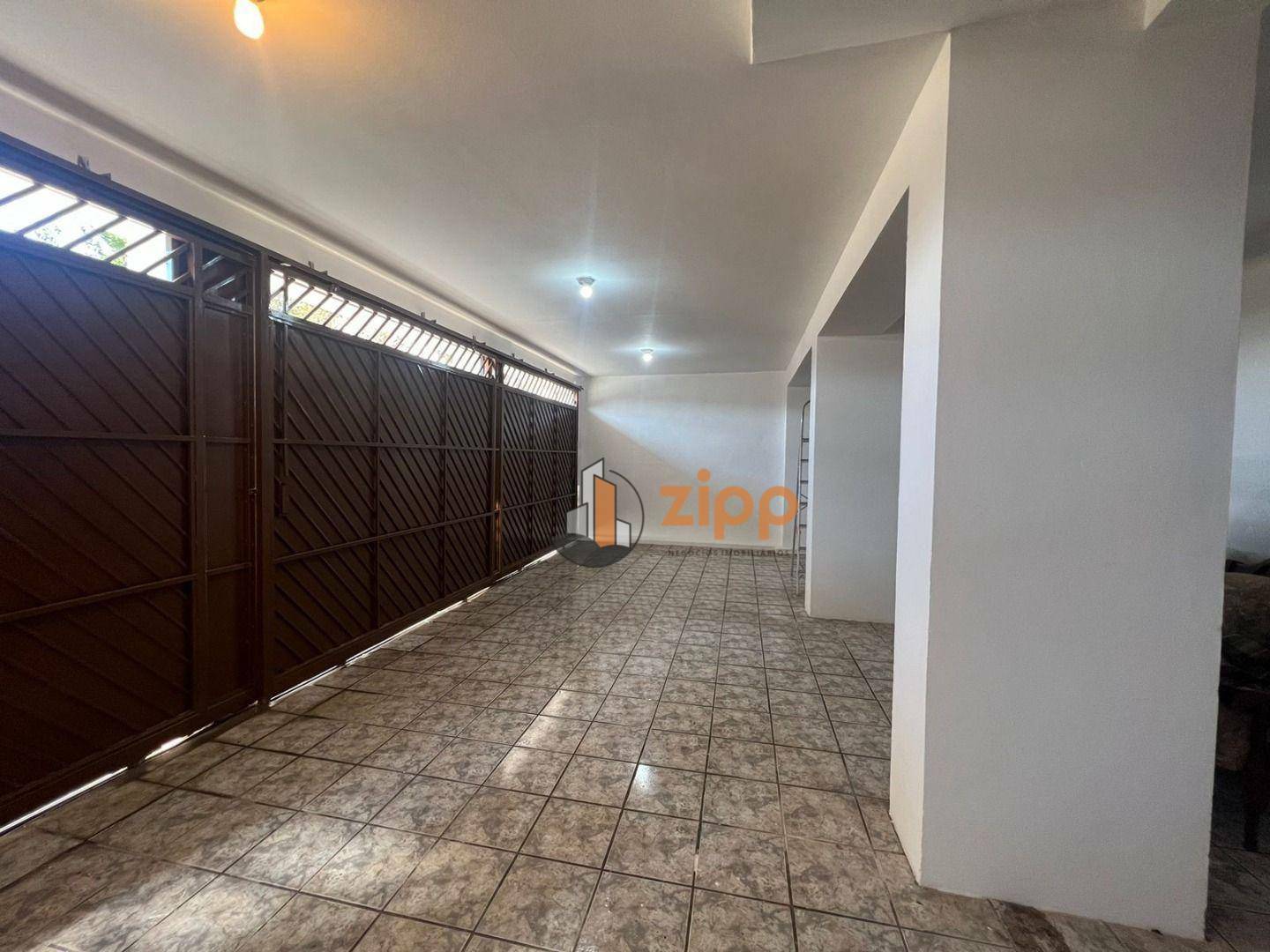 Sobrado à venda com 4 quartos, 235m² - Foto 3