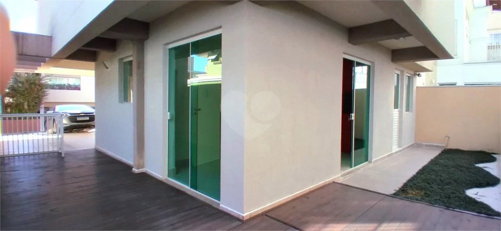 Casa de Condomínio à venda com 3 quartos, 240m² - Foto 26