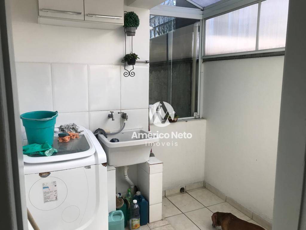 Casa à venda com 2 quartos, 150m² - Foto 5