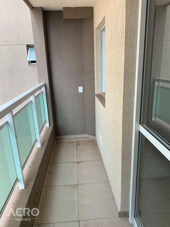 Apartamento à venda com 2 quartos, 60m² - Foto 8