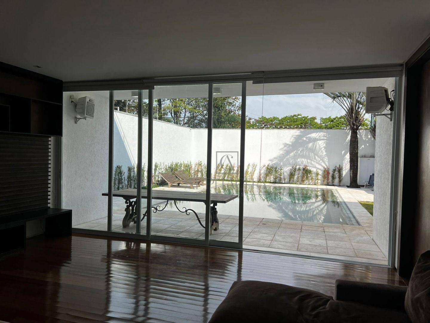 Casa à venda e aluguel com 3 quartos, 850m² - Foto 5