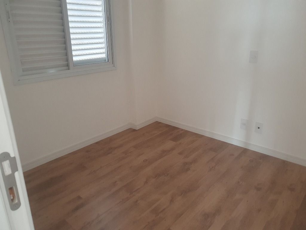 Apartamento para alugar com 2 quartos, 58m² - Foto 8