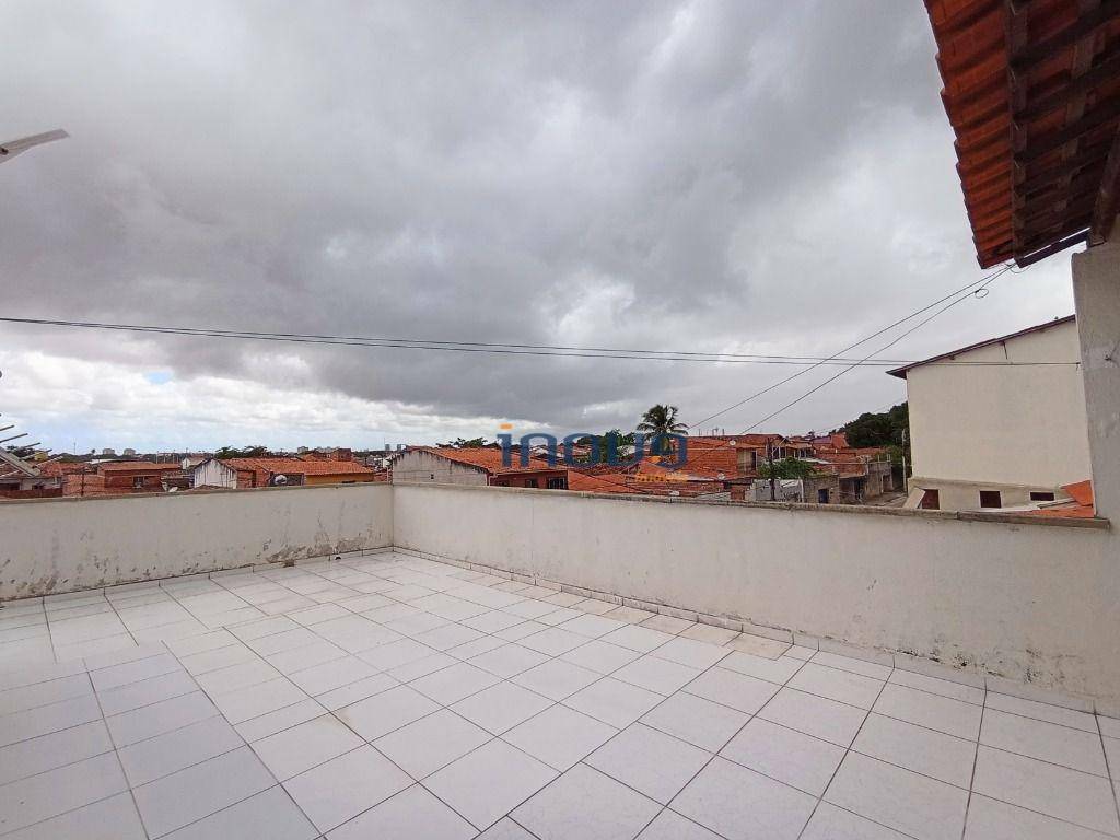 Casa à venda com 4 quartos, 300m² - Foto 7