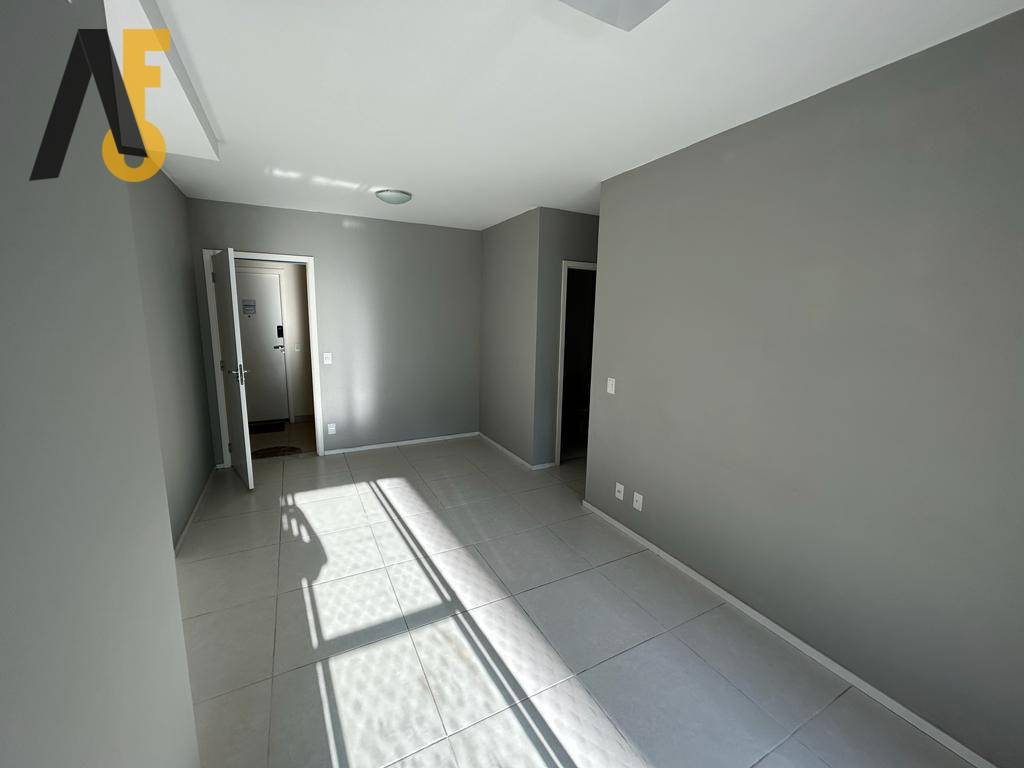 Apartamento à venda com 2 quartos, 58m² - Foto 6