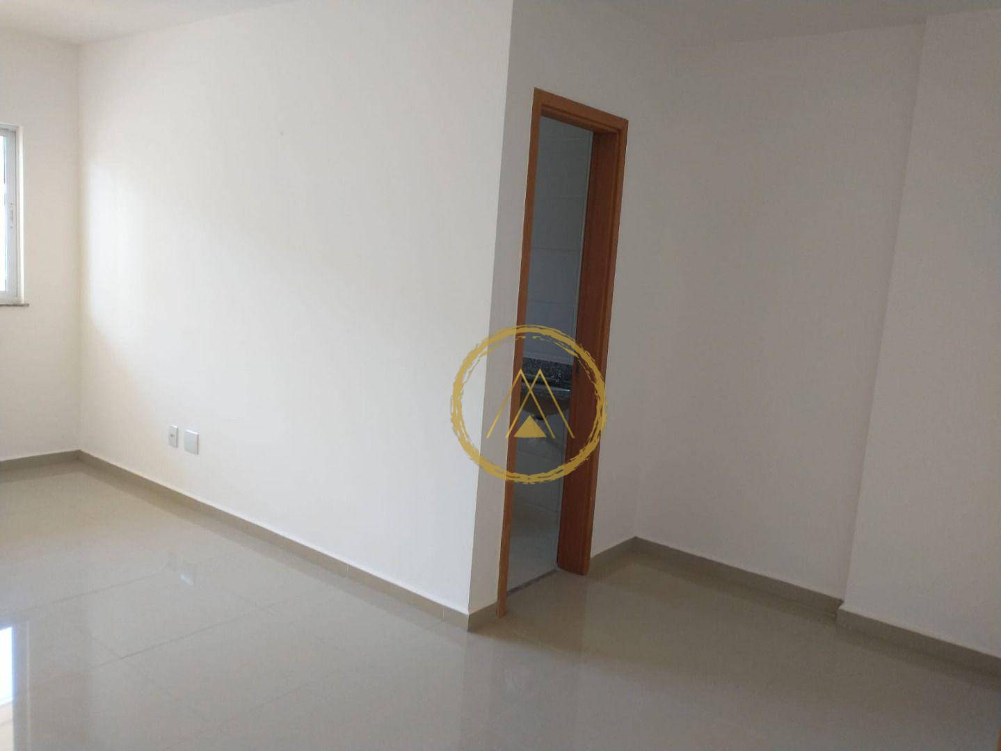 Apartamento à venda com 3 quartos, 142m² - Foto 4