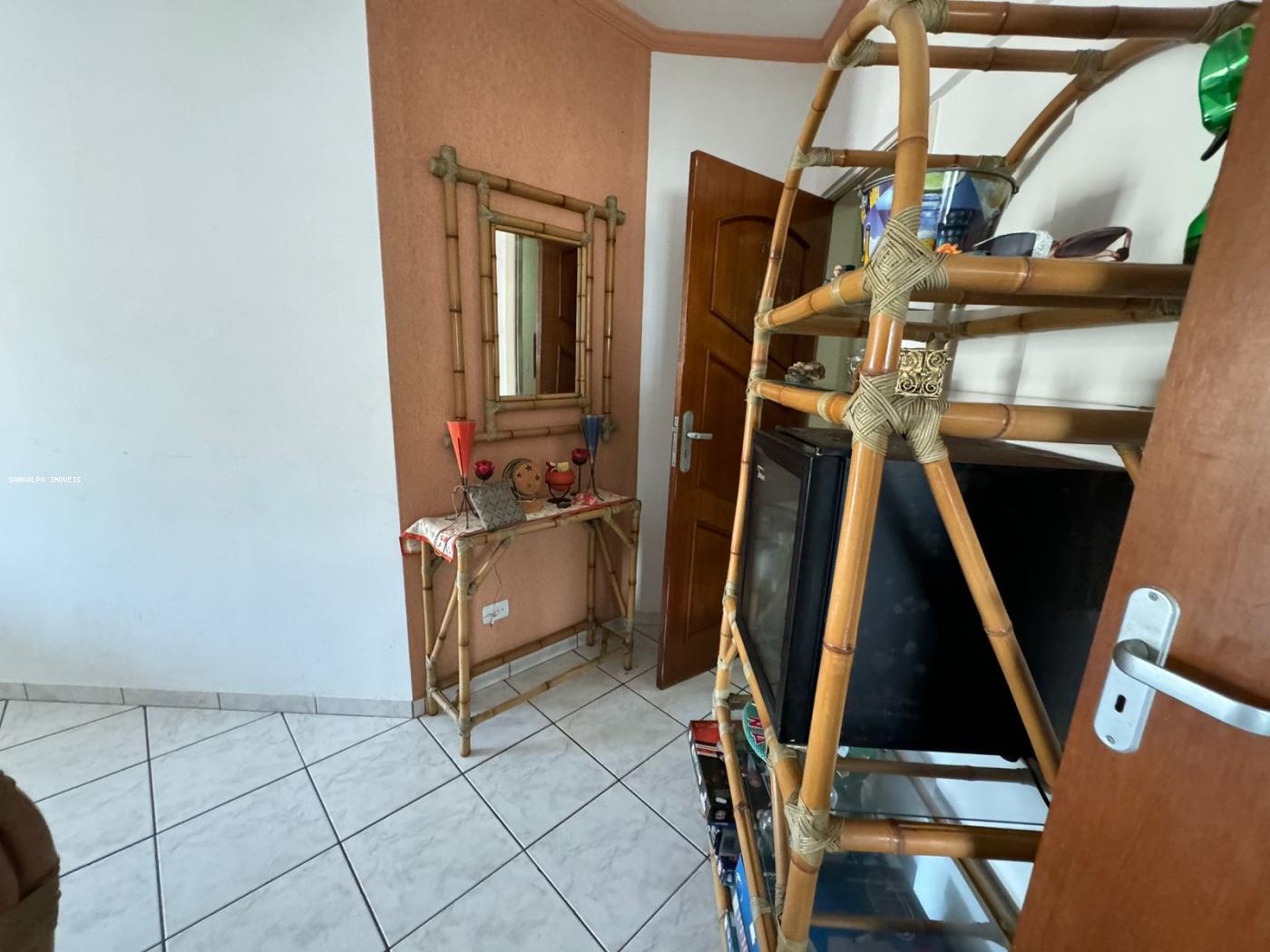 Apartamento à venda com 2 quartos, 75m² - Foto 25